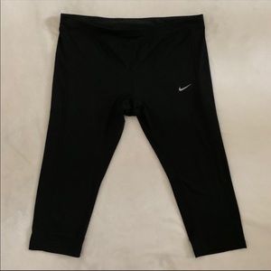 Capri Nike Leggings